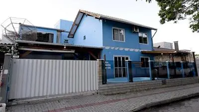 Sobrado Com Piscina 12 Pessoas - Bombas/Bombinhas