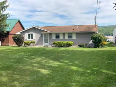 Newly renovated cottage with AC