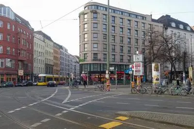 Lofty Torstr Apartments, 4 unique units from 1-3 bedrooms in Mitte, ideal for families & groups, from 2 up to 8 Guests