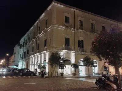 B&B CARAVAGGIO basic rooms near Ortigia
