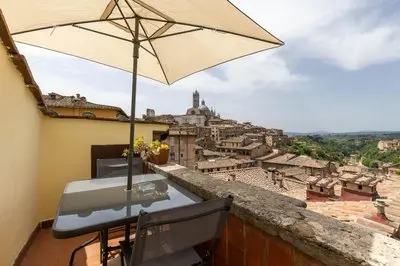 Gran View near Piazza del Campo