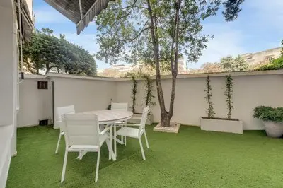 Modern 2 chambres - Jardin - rue du Martinez