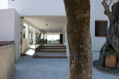Santo Mercurio Country House