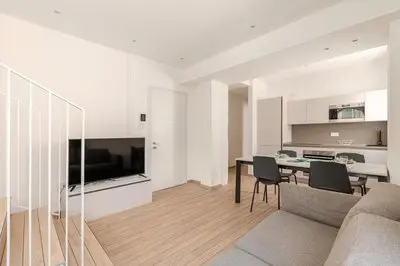 NEW Prestige Collection-2 Rooms-2 Bathrooms-Parking-VleDante