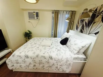 The Camden Place 1BR Condo Apartment