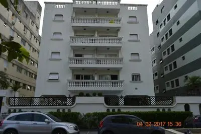 Ap Enseada Lado Praia Ar Cond Piscina Wi-Fi 500Mb