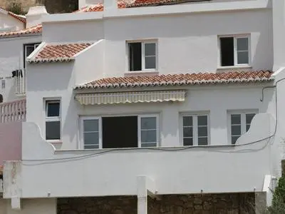 Azenhas do Mar Beach House