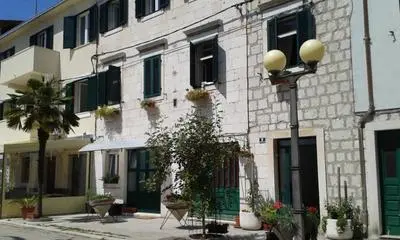 Apartments Nina Riva