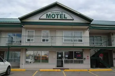 Derrick Motel
