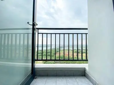 Comfy And Simply Look Studio Room Sayana Bekasi Apartment