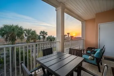 Dauphin Luv - Beach Club #201 4 Bedroom Condo