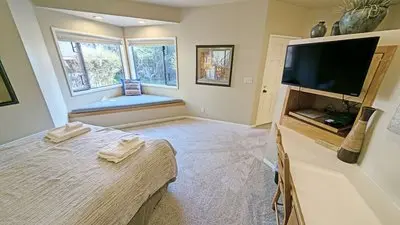Mt Bachelor Village 324 B Sr 1 Bedroom Condo