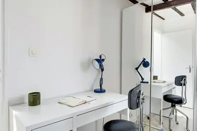 Chic 1BR Steps from Montorgueil