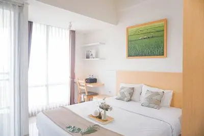 Cozy Look Studio Apartment At Lrt City Bekasi