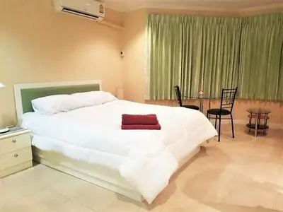 Thip Condotel Jomtien Studio Apartment on soi 7
