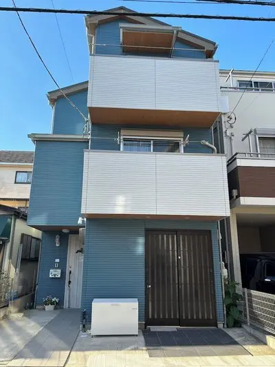 Lapis House