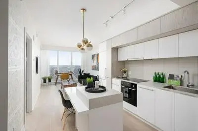 Designer 1BR plus Study Suite