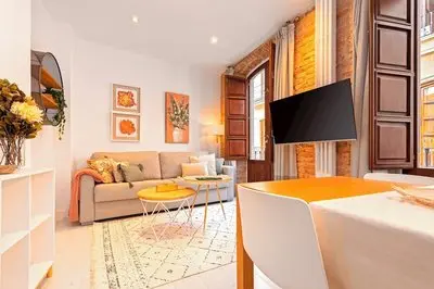 Stunning One-bedroom Apartment Near the Cathedral Zacatin 201
