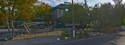 Riverside Hotel