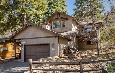 Turtlebear by Avantstay Stunning Character Cabin w/ Entertainers Patio & Table Tennis!