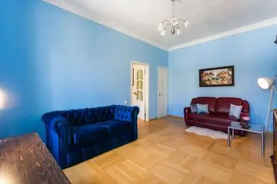 Apartment on Oruzheiniy 13