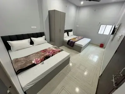Hotel Shivashram Guest House Varanasi