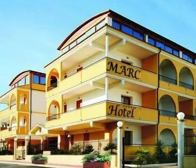Marc Hotel