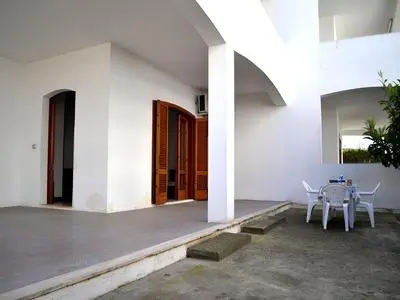 Nami Holiday Home for six Guests With Outdoor Space
