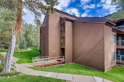 Kick Back In Our Mountain Getaway! Nearby Outdoor Activities And More! 3 Bedroom Condo by RedAwning
