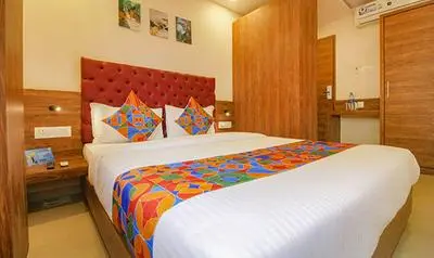 FabHotel Peninsula