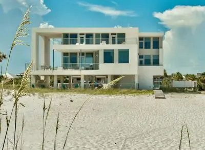 The White House of Holiday Isle 6 Bedroom Holiday Home by Five Star Properties