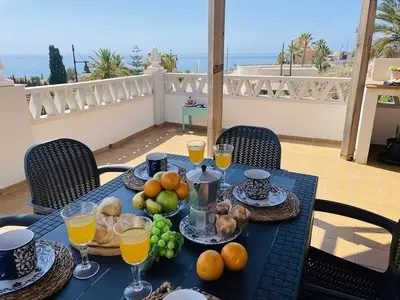 Casa Blanca con Vistas al mar by At Home Costa del