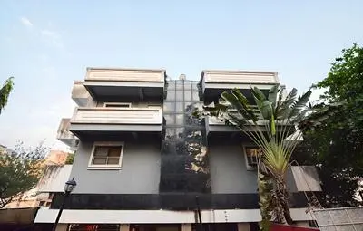 OYO 19777 Nikhil Garden