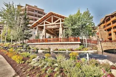 3701a Westgate 1 Bedroom Condo by RedAwning