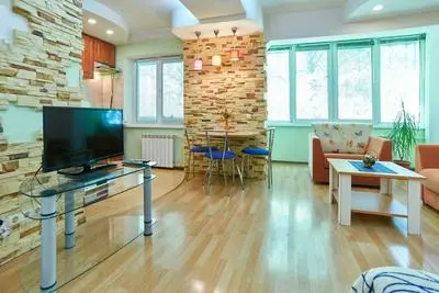 Home-Hotel Metropolita Sheptitskogo 1A