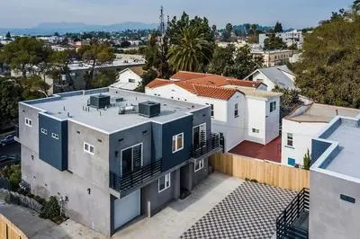 Brand NEW Luxury Modern 3bdr Townhome In Silver Lake
