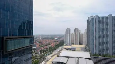 Spacious And Elegant 3Br Apartment At La Riz Supermall Mansion