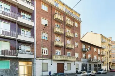 Casa Lami in zona Cenisia