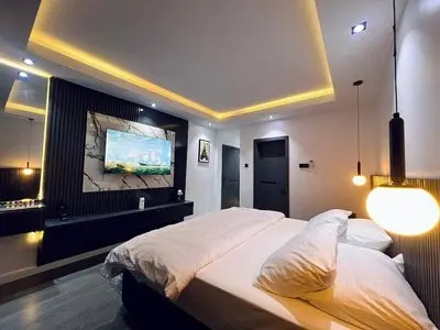 EFFAZ Apartment