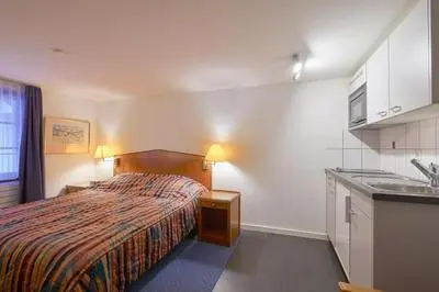 Aparthotel Hine Adon Fribourg City