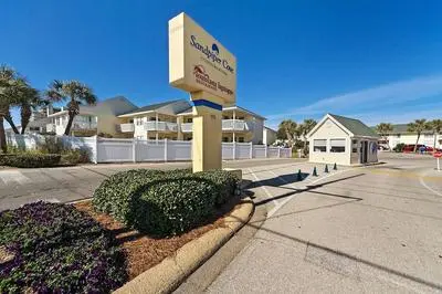 Sandpiper Cove 3202 2 Bedroom Condo by RedAwning