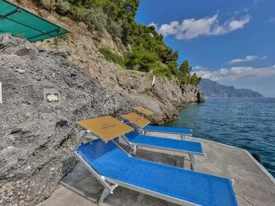 Luxury Room With sea View in Amalfi ID 3931