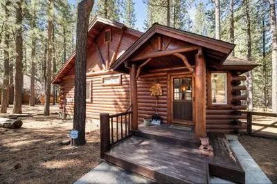Catalina Creekside Cabin