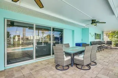 2 Mi to Beach: Canalfront Home in Cape Coral