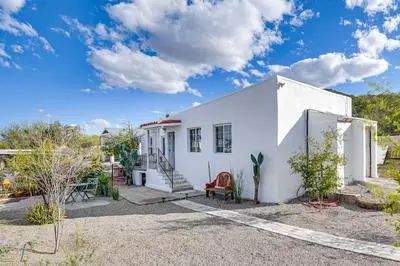 Charming Tucson Apartment < 2 Mi to Downtown!