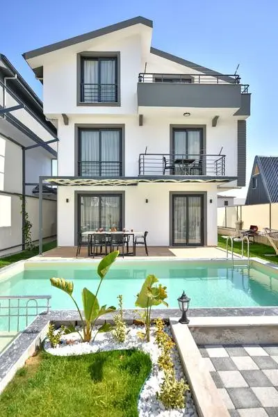 Atlı villa no 8