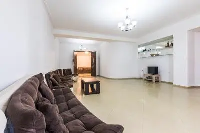 Apartment on Chikobava str.