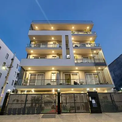 City Oasis w Bathtub n Balcony