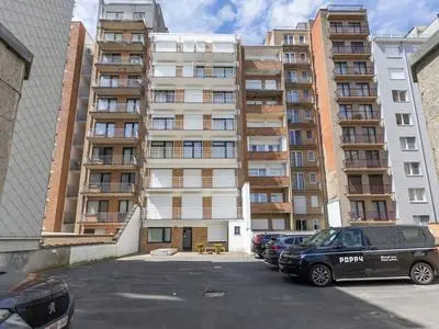 Apartment in Zeedijk With Sea View