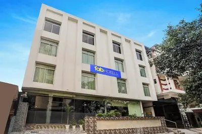Fabhotel Zion Inn